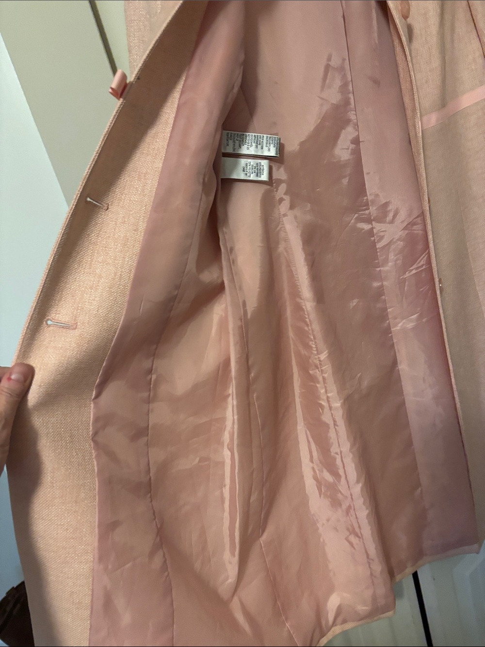 Immaculate Elegant and Timeless Vintage Coat - Picture 5 of 7